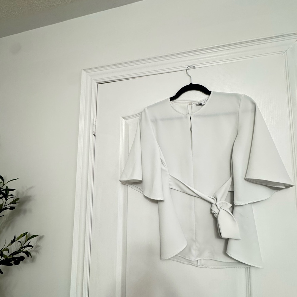 Zara White Tie-Front Blouse